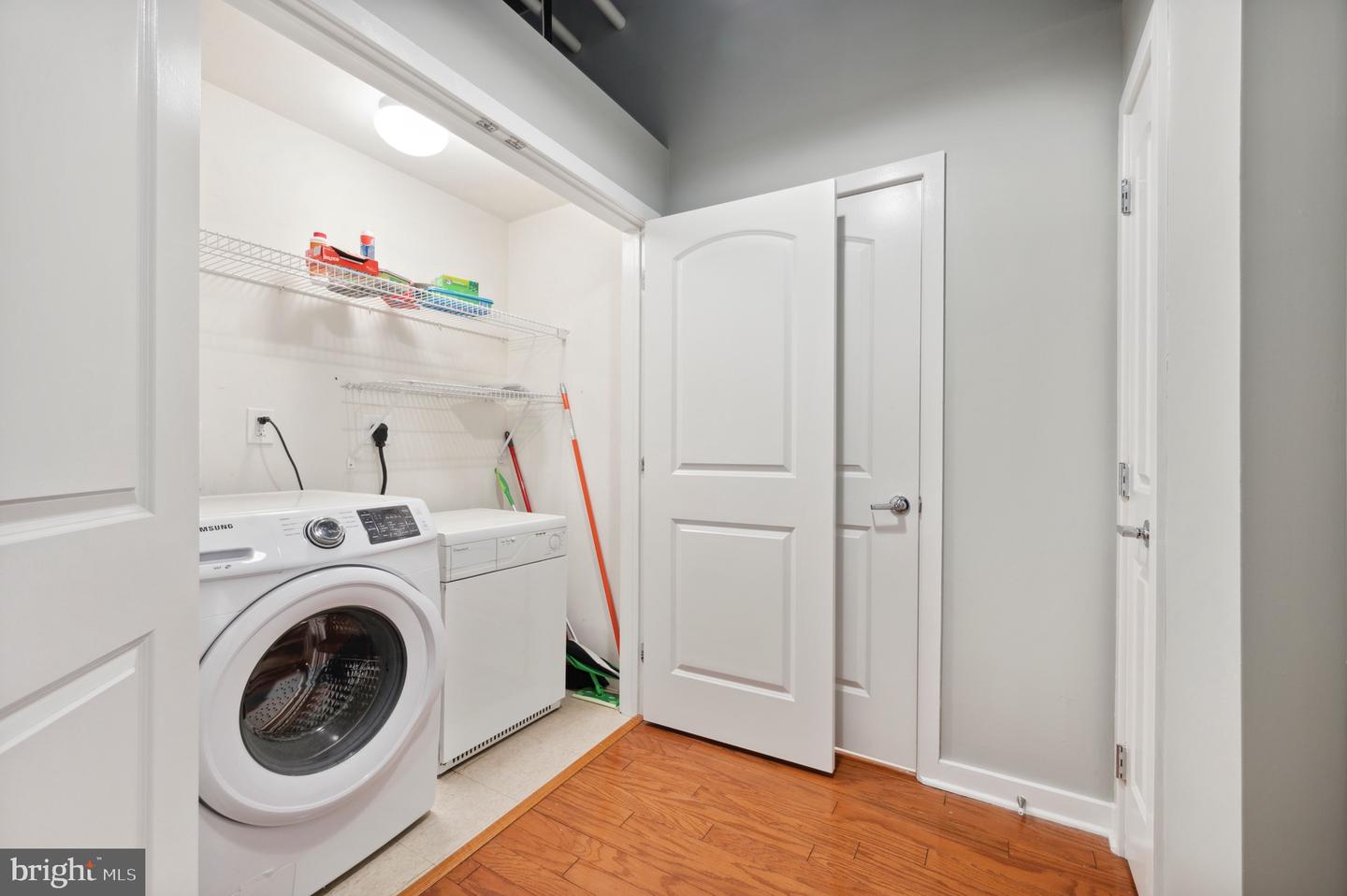 113 N BREAD STREET Unit: 3G2