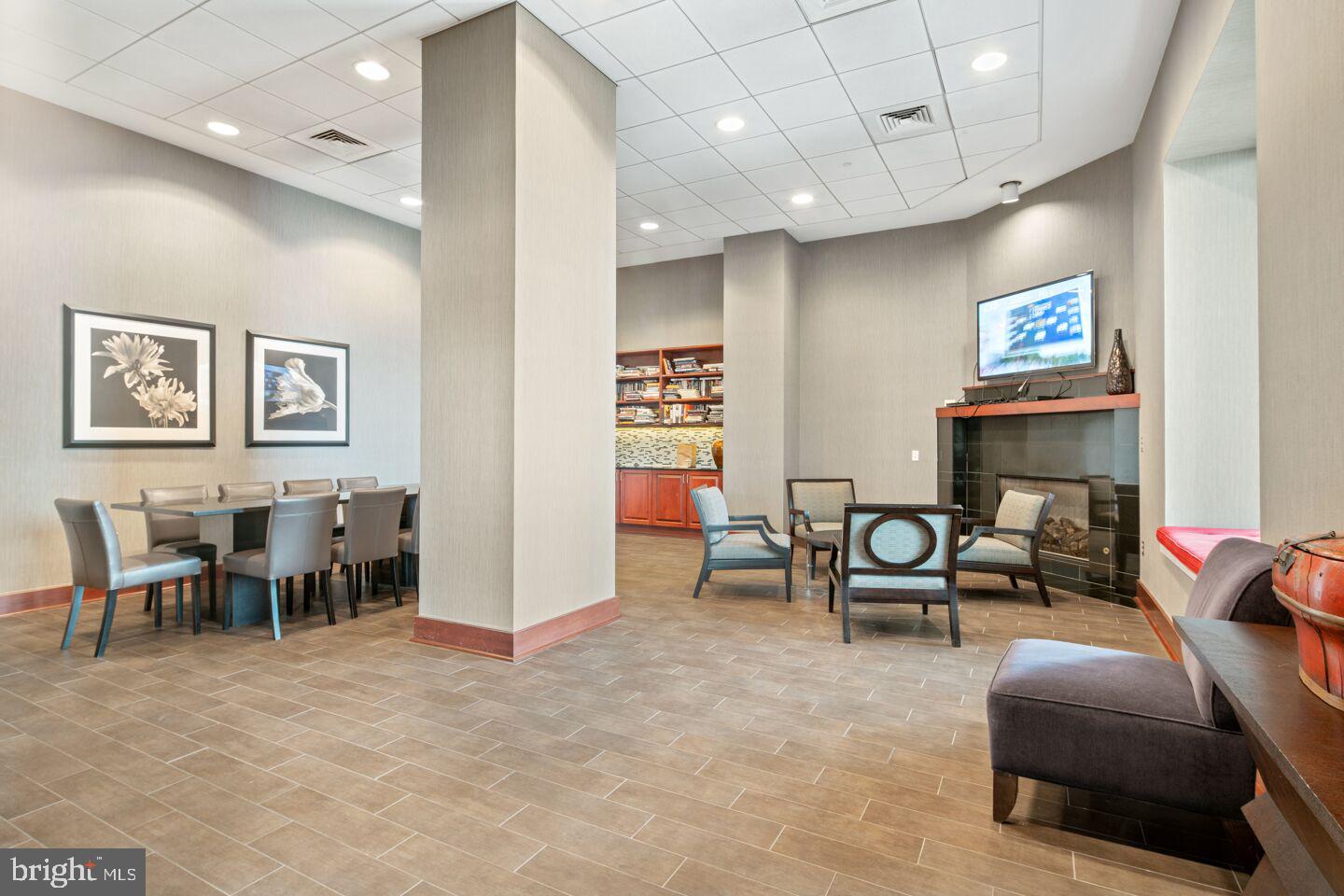 901 N Penn STREET Unit: P306
