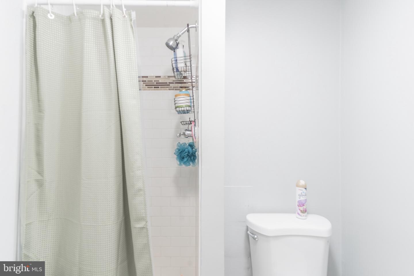 621 S 18TH Unit: 3F