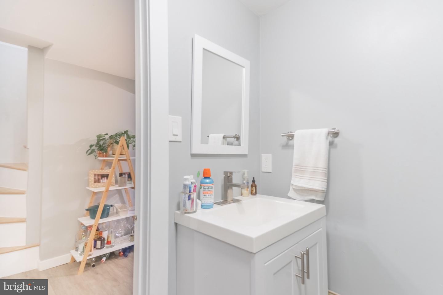 621 S 18TH Unit: 3F
