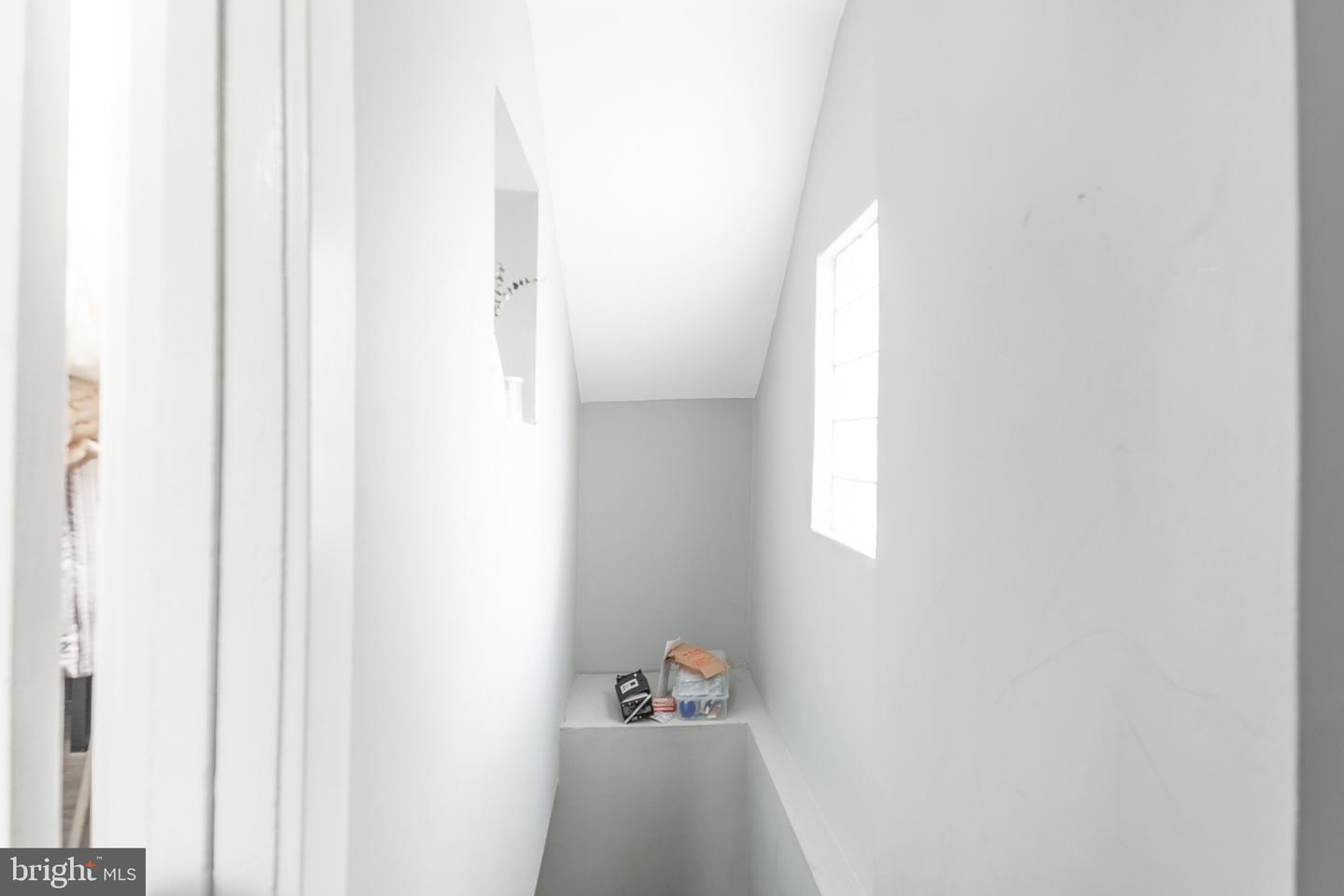 621 S 18TH Unit: 3F