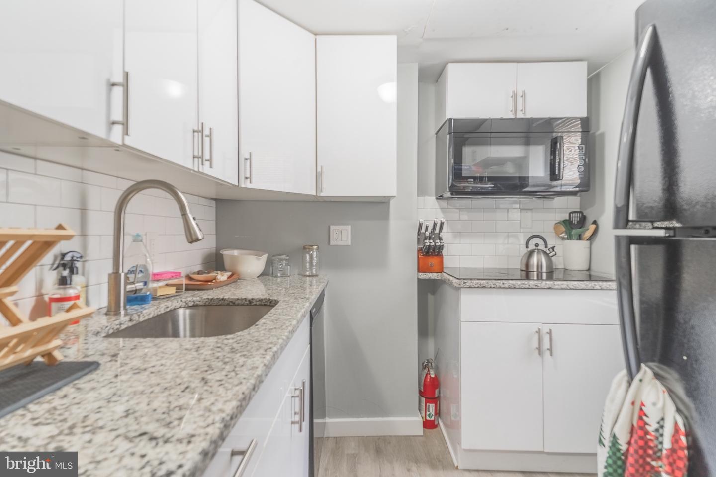 621 S 18TH Unit: 3F