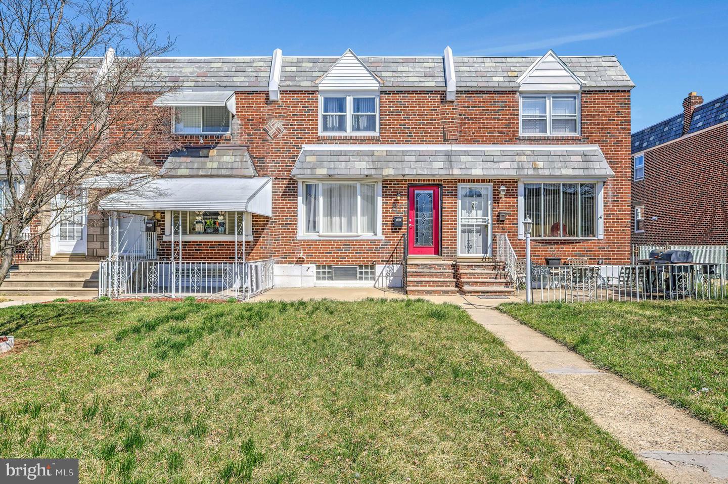 2125 Devereaux AVENUE