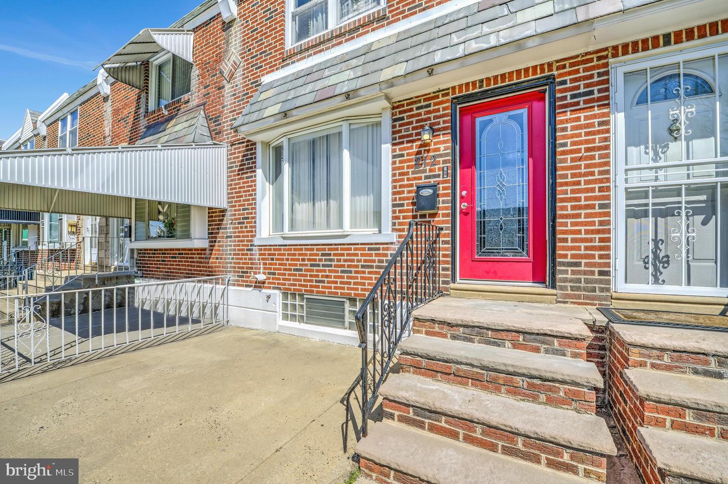 2125 Devereaux AVENUE