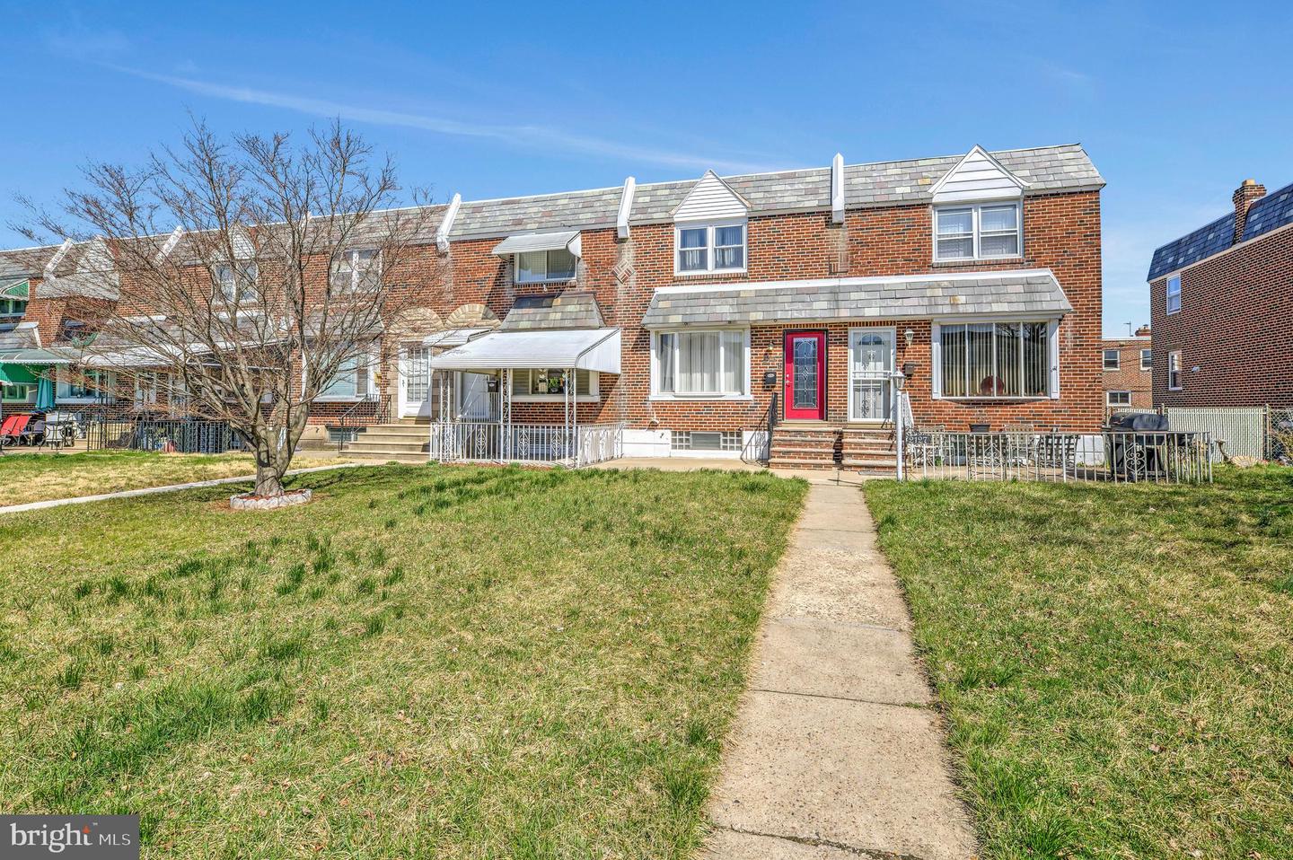 2125 Devereaux AVENUE