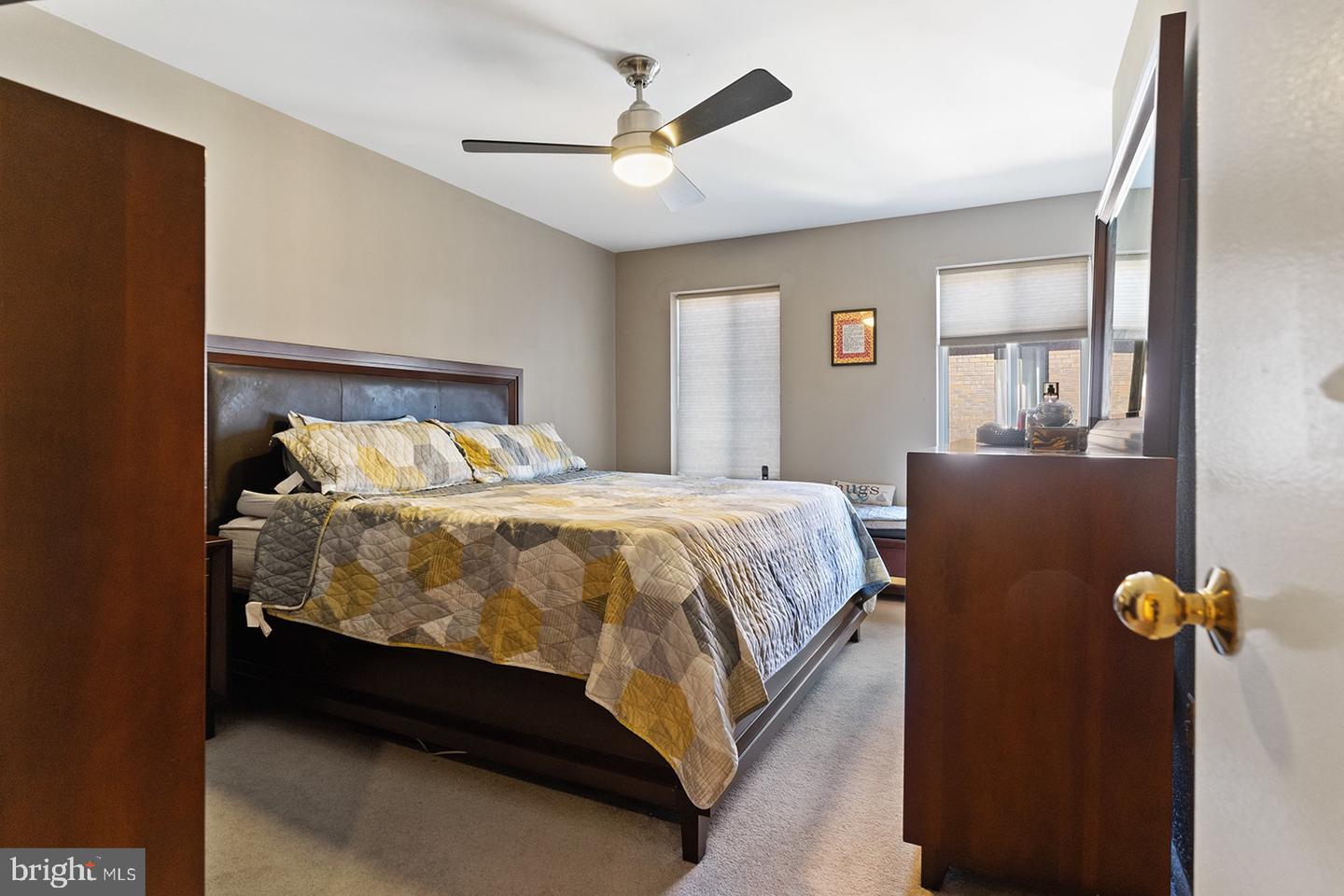 100 N 22ND N Unit: 103