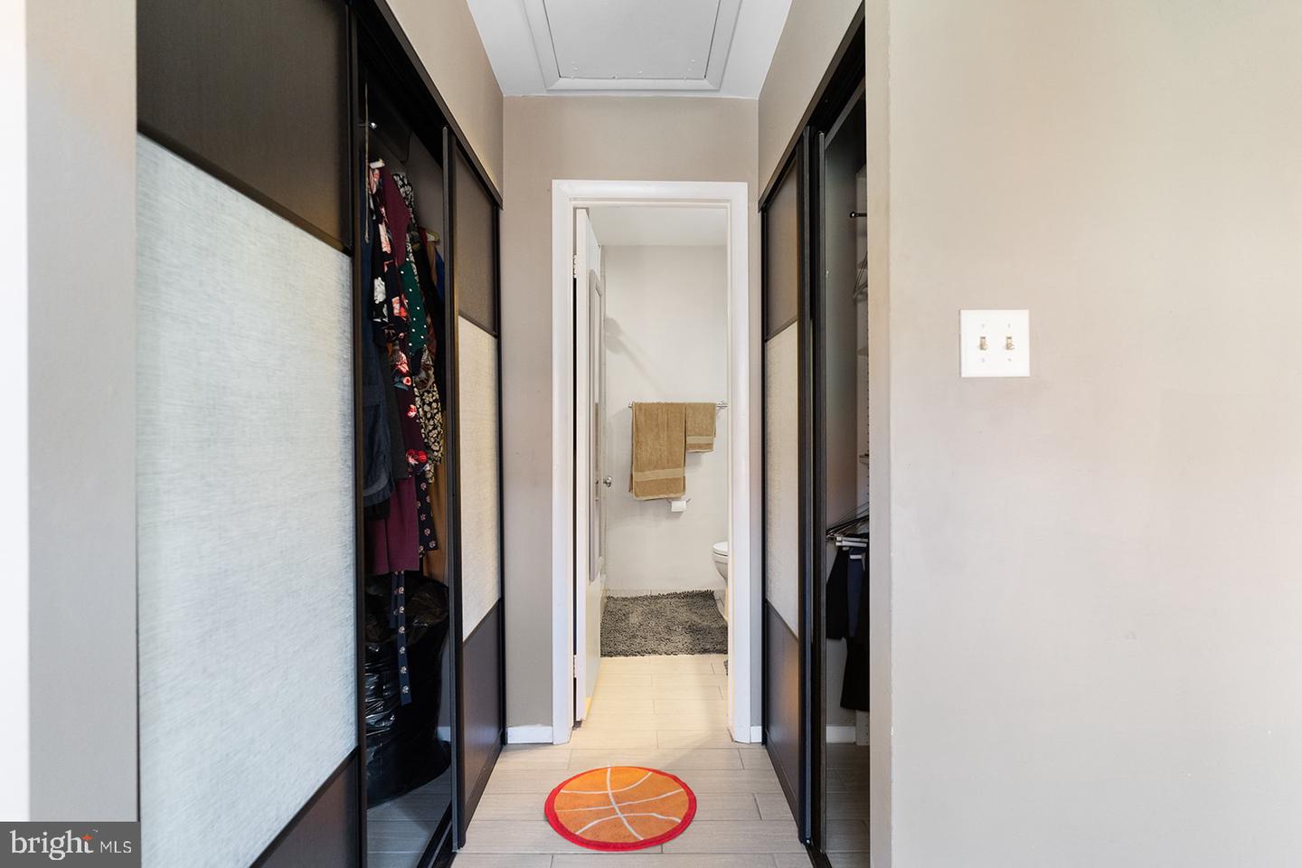 100 N 22ND N Unit: 103