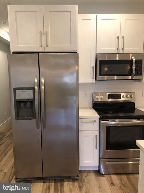 2562 Frankford AVENUE Unit: 1R