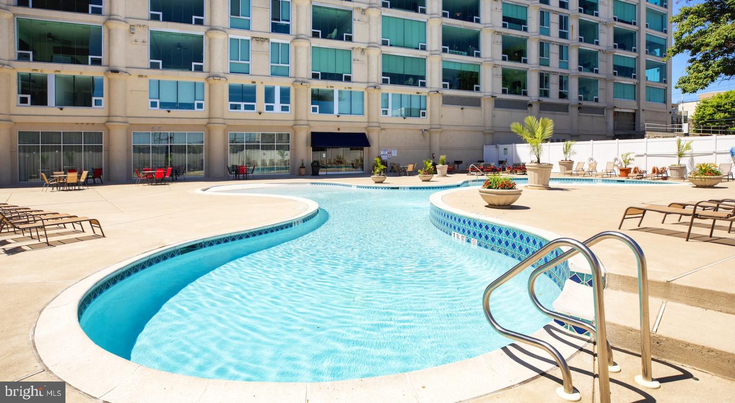1 BROWN STREET Unit: 1205