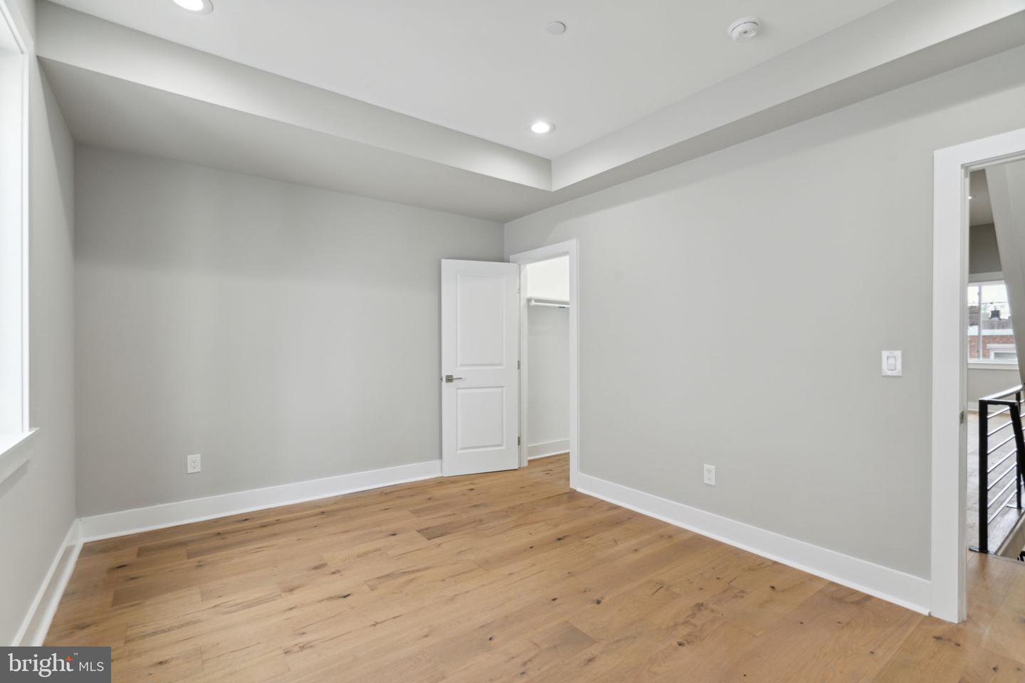 2622 TULIP STREET