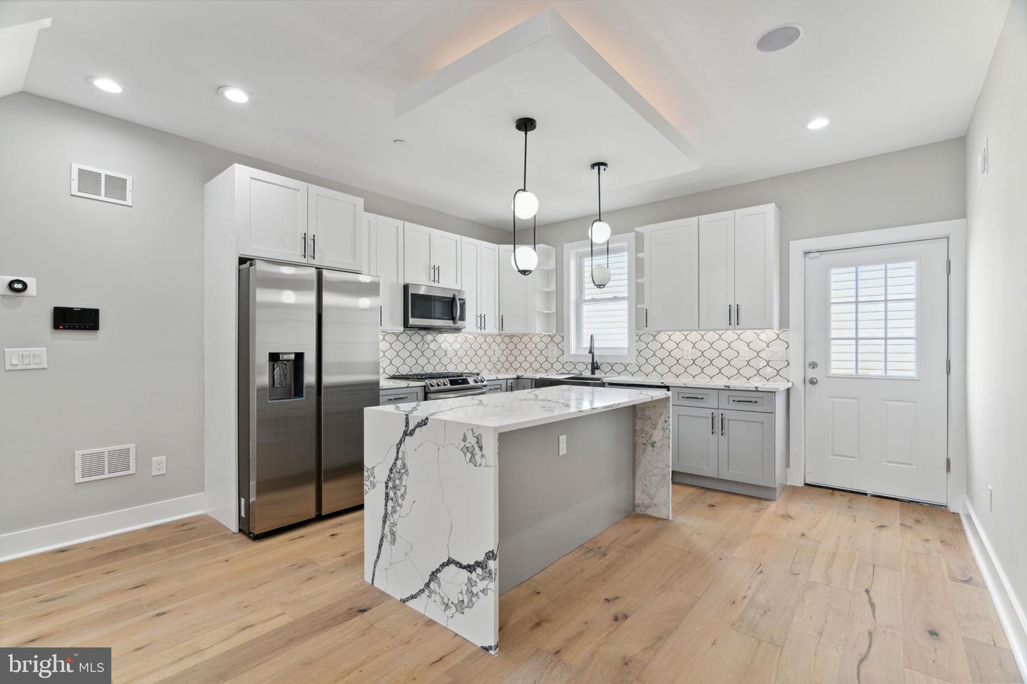 2622 TULIP STREET