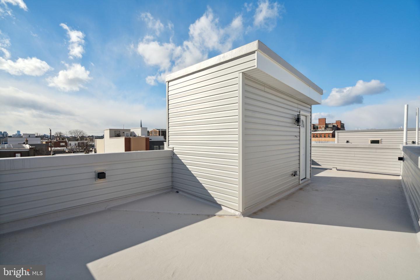 2622 TULIP STREET