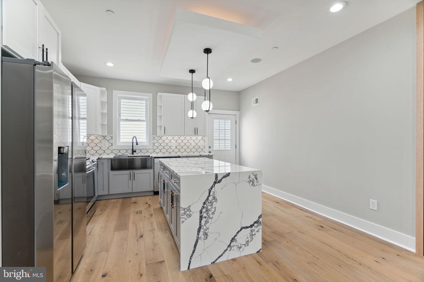 2622 TULIP STREET