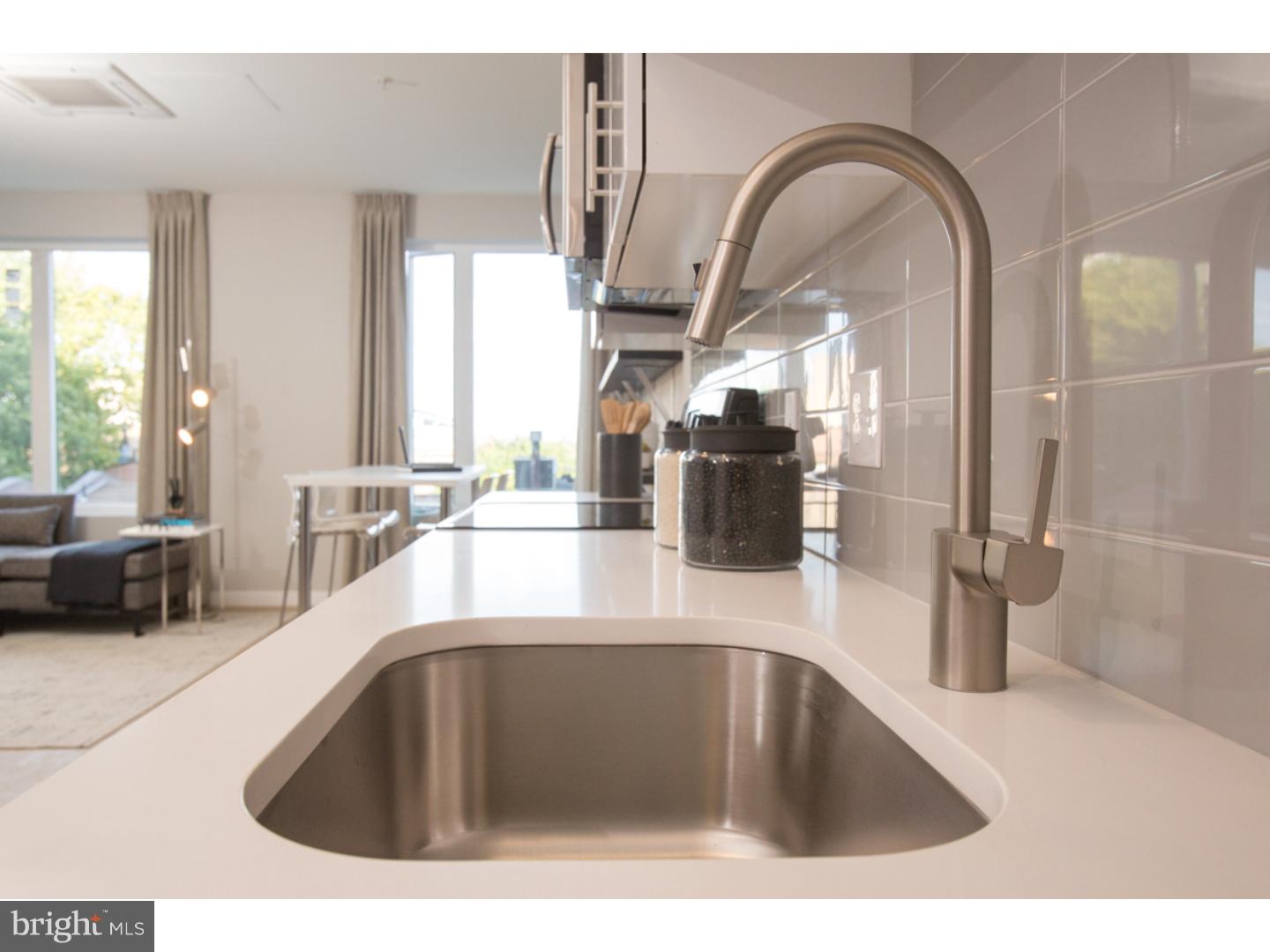 121 N 2ND STREET Unit: 304
