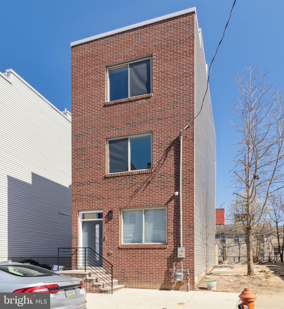1707 N MARSHALL STREET