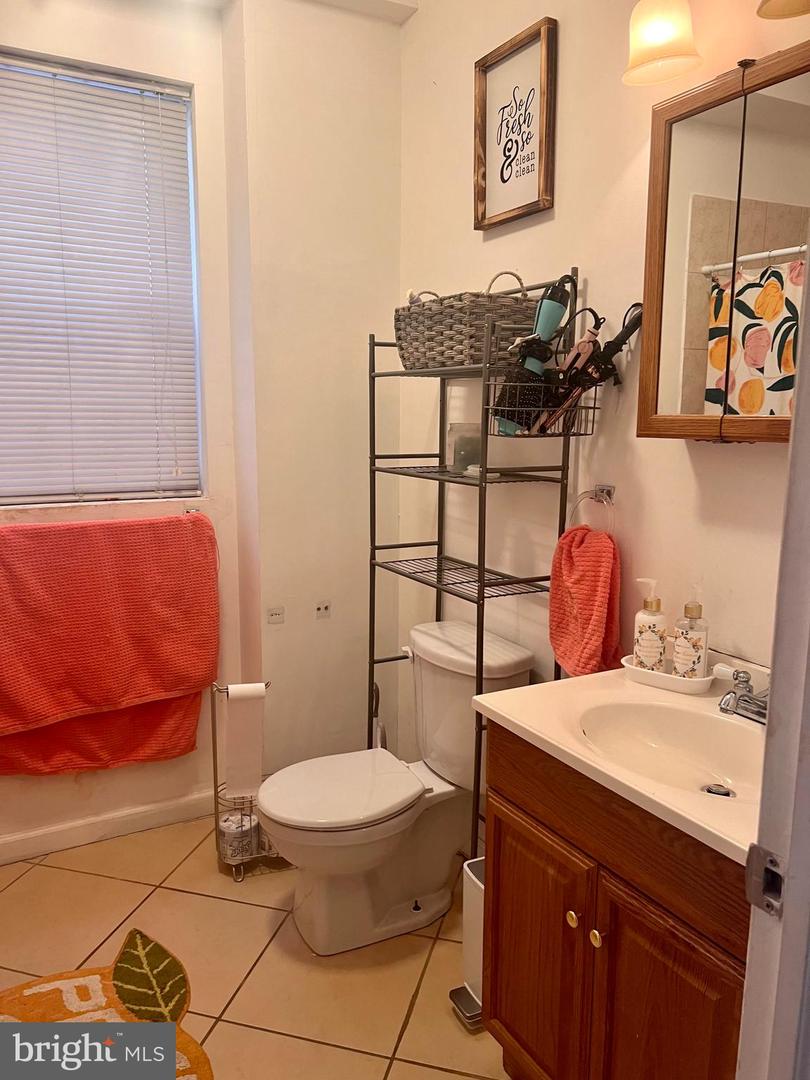 169 W Jefferson STREET Unit: 2
