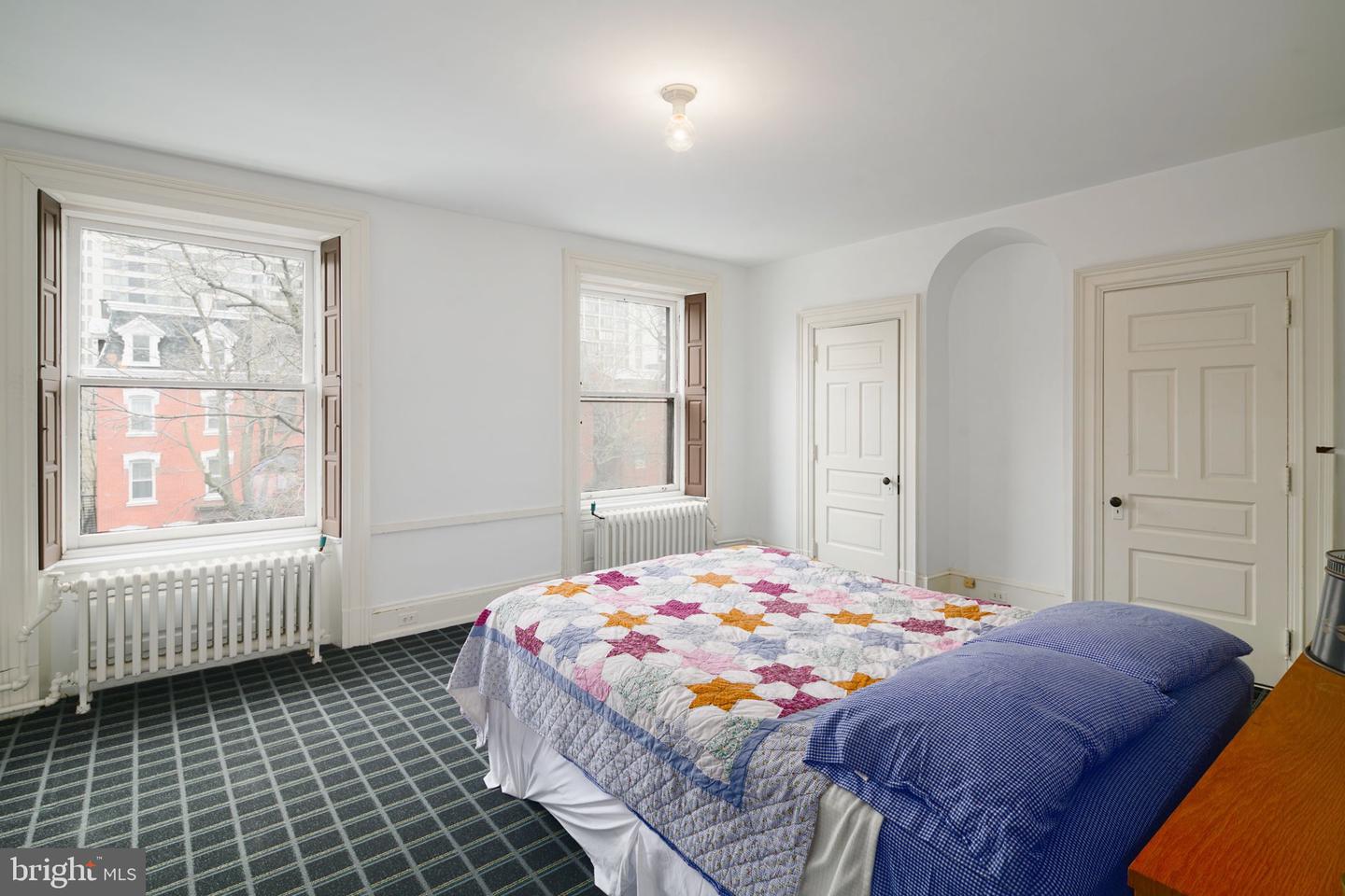 2015 Spring Garden STREET