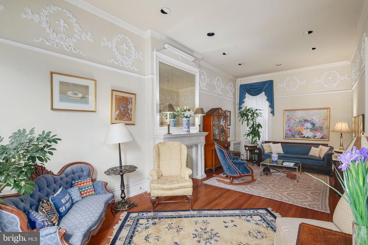 2015 Spring Garden STREET