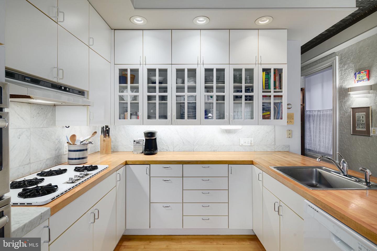 2015 Spring Garden STREET