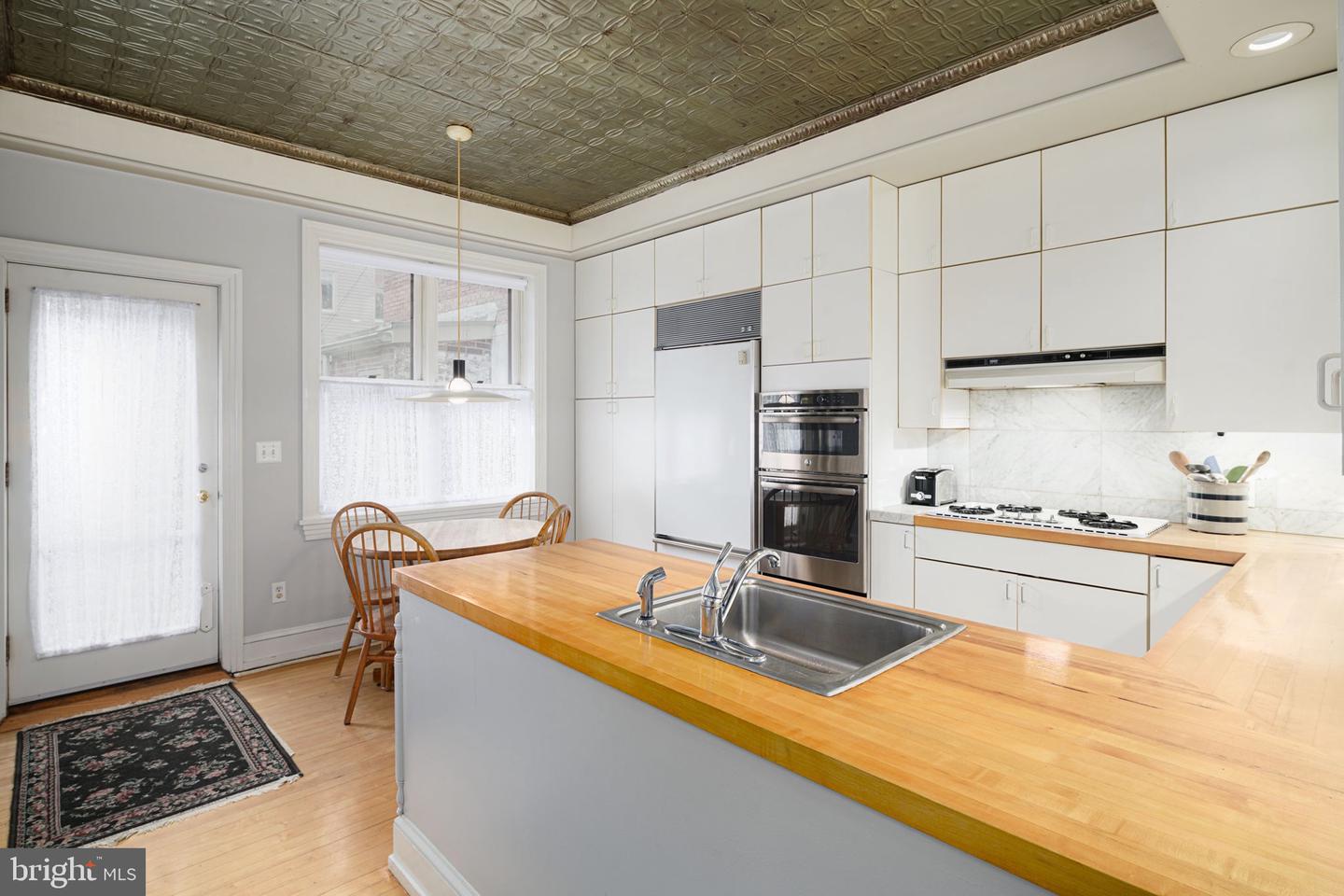 2015 Spring Garden STREET