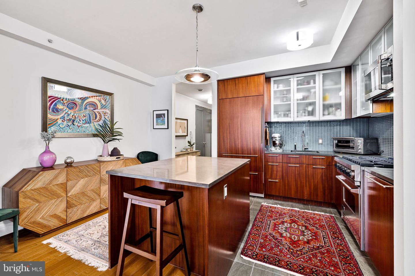 1414 S PENN SQUARE Unit: 17G