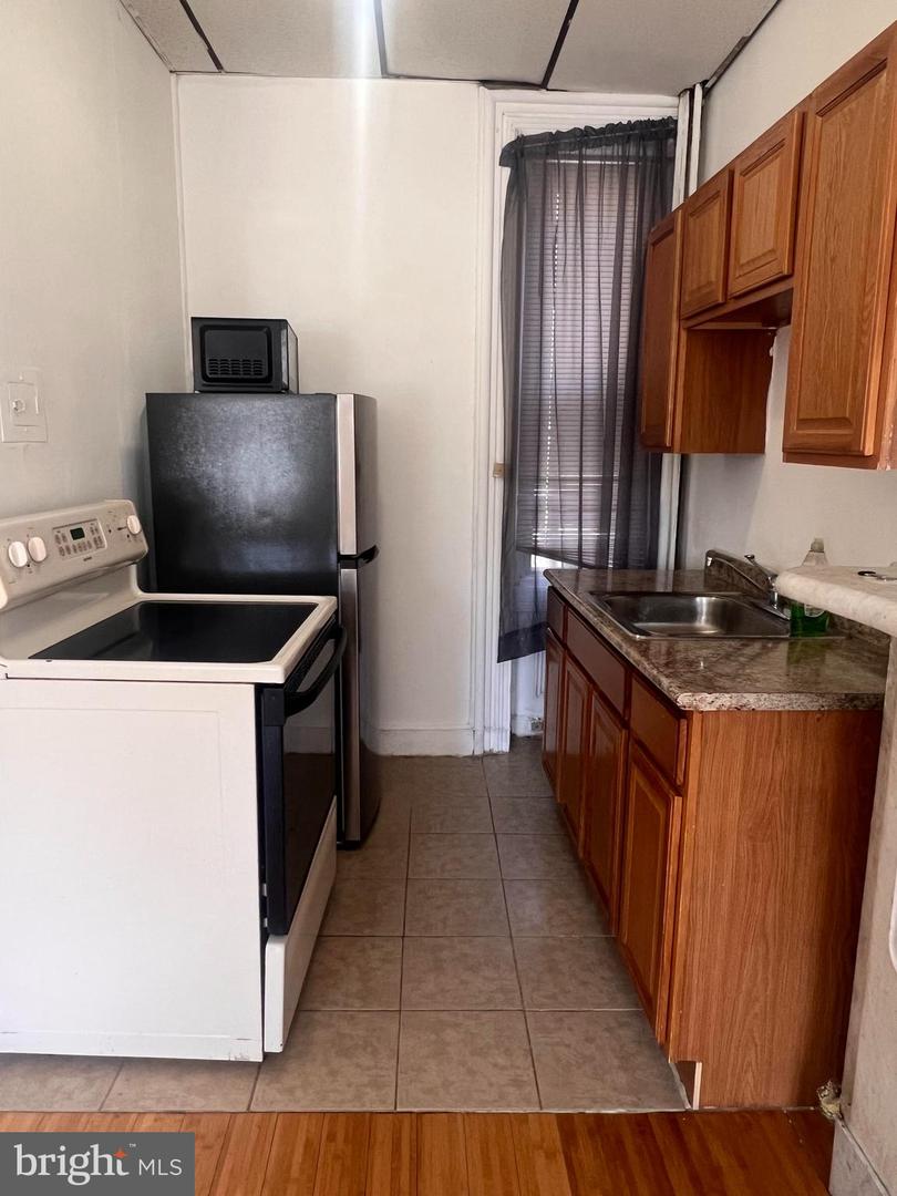1249 Shackamaxon STREET Unit: 1F
