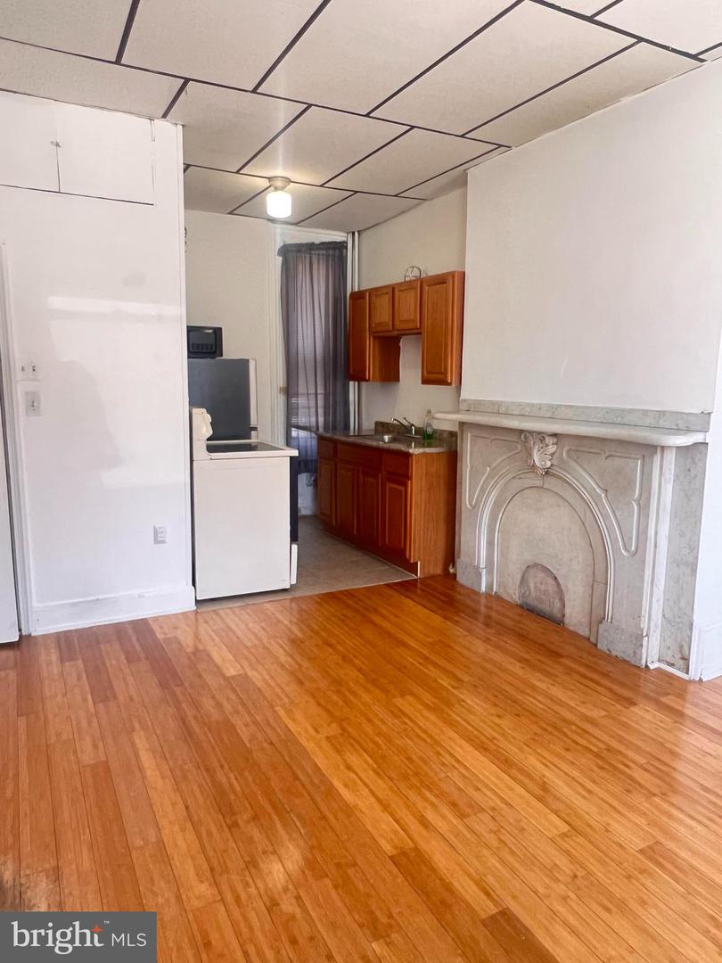 1249 Shackamaxon STREET Unit: 1F