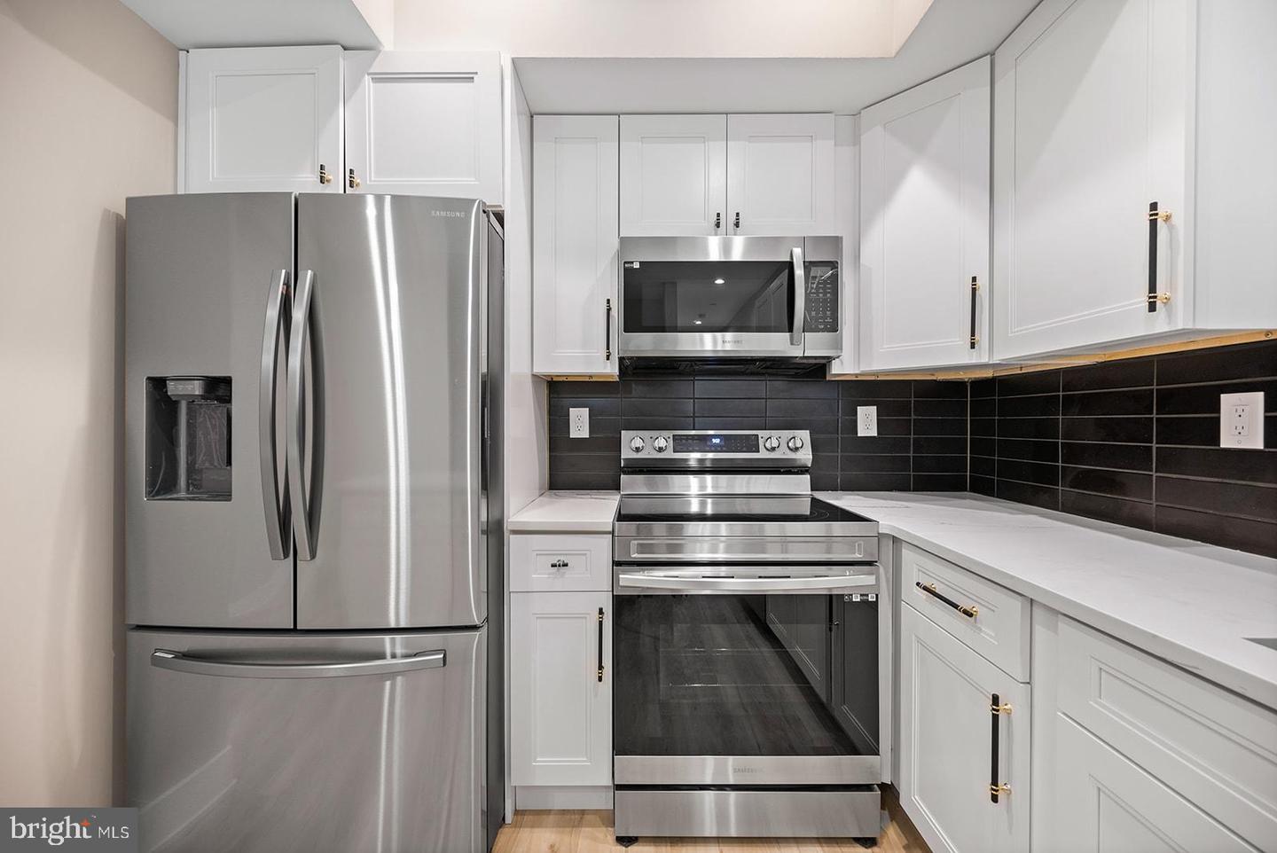 167 W Susquehanna AVENUE Unit: 1