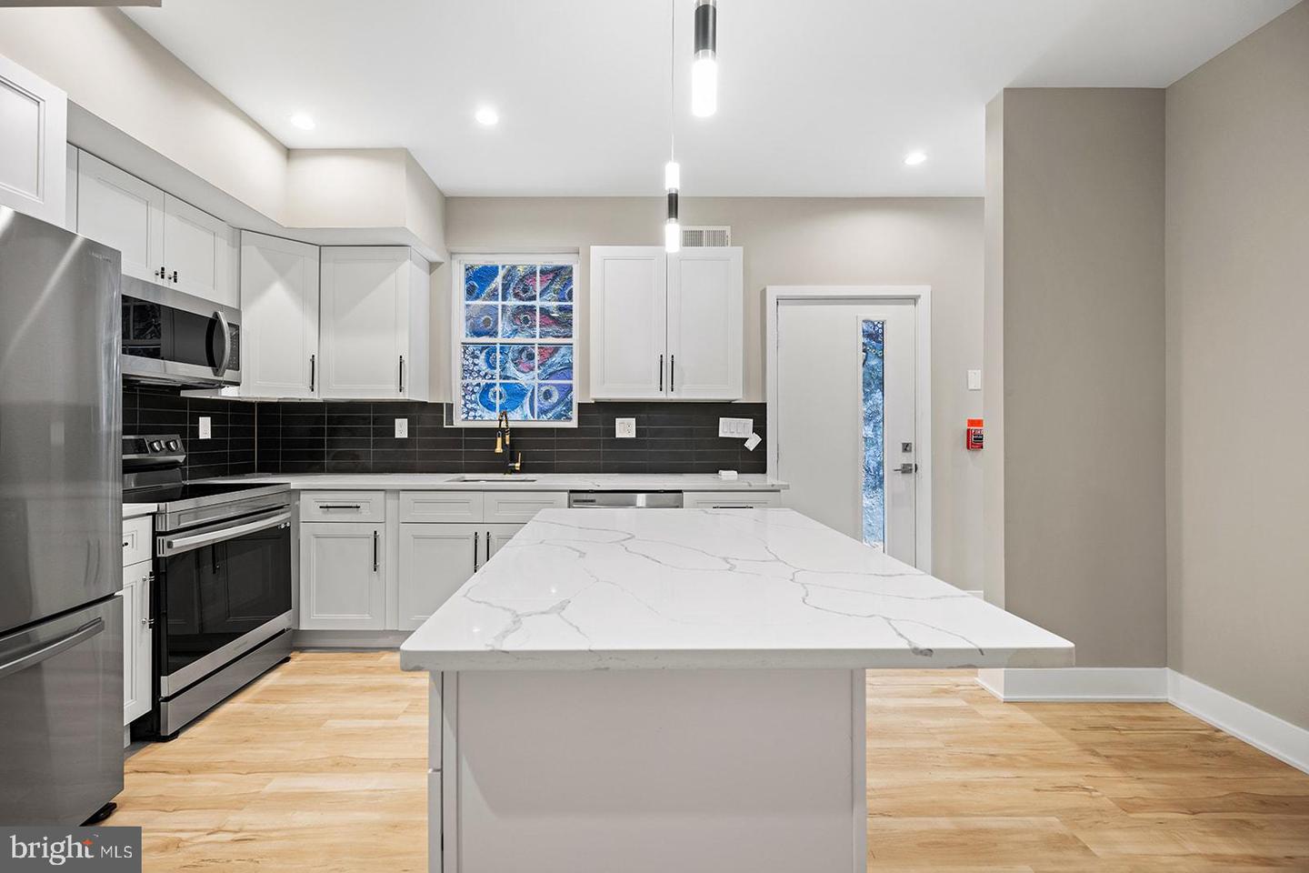 167 W Susquehanna AVENUE Unit: 1