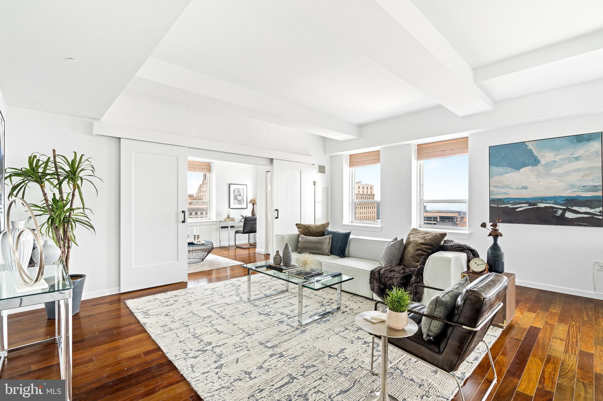 1425 LOCUST STREET Unit: PH31