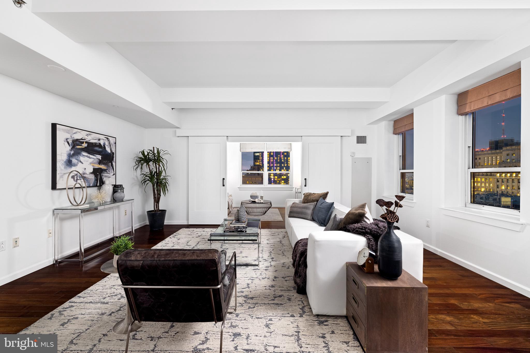 1425 LOCUST STREET Unit: PH31