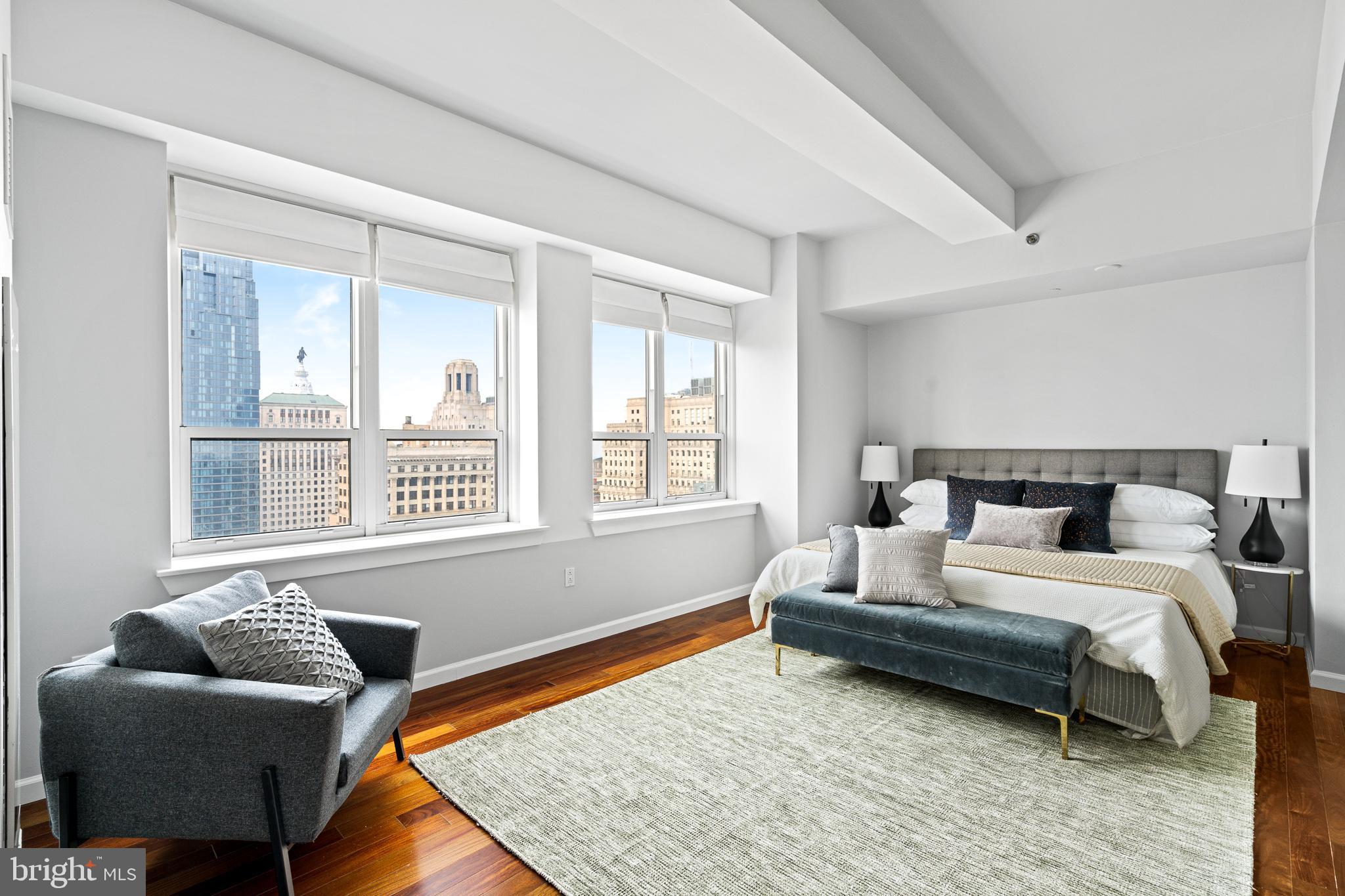 1425 LOCUST STREET Unit: PH31