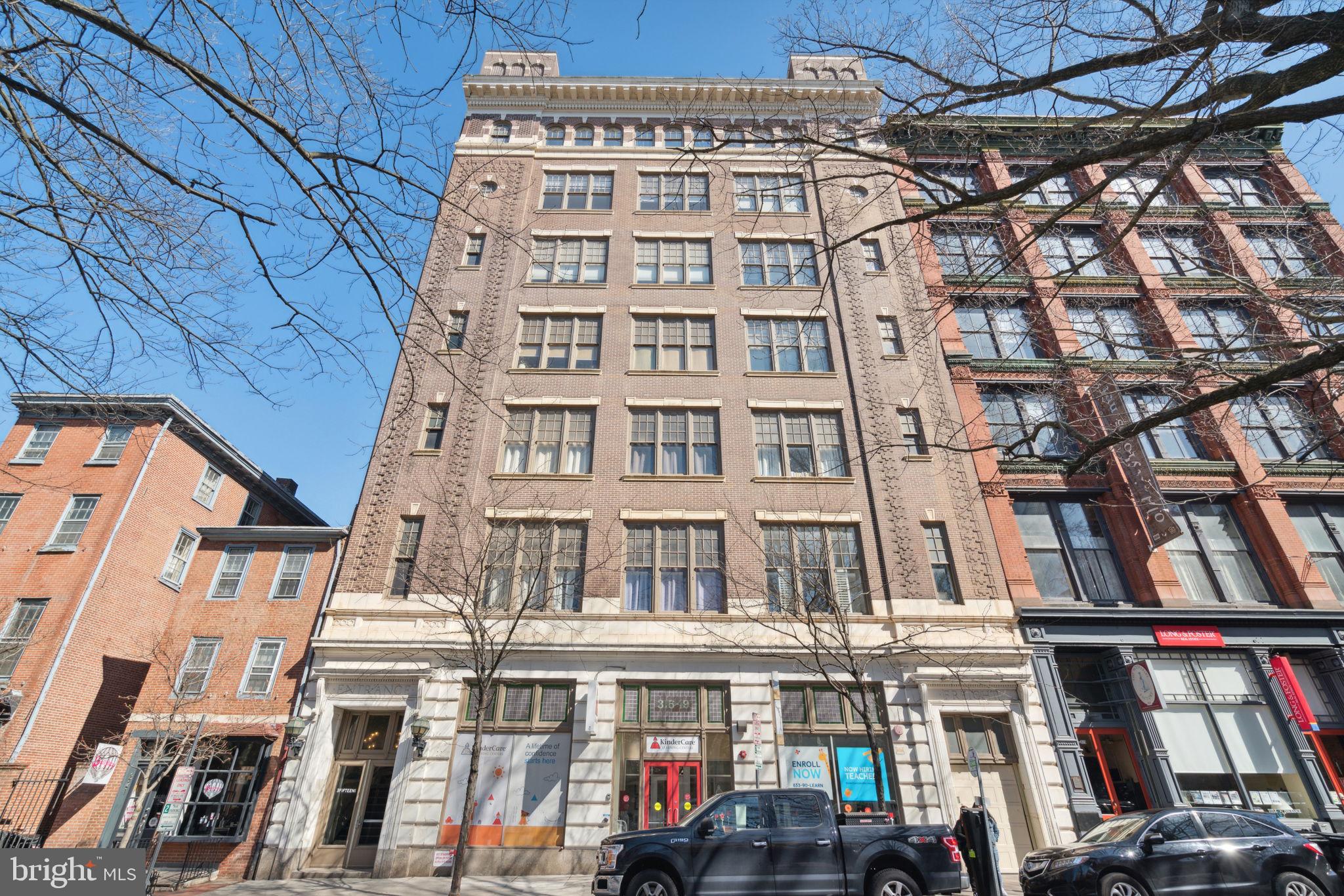 315 ARCH STREET Unit: 206