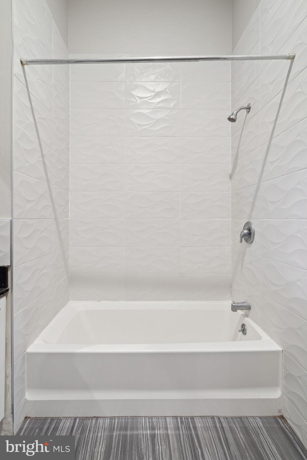 315 ARCH STREET Unit: 206