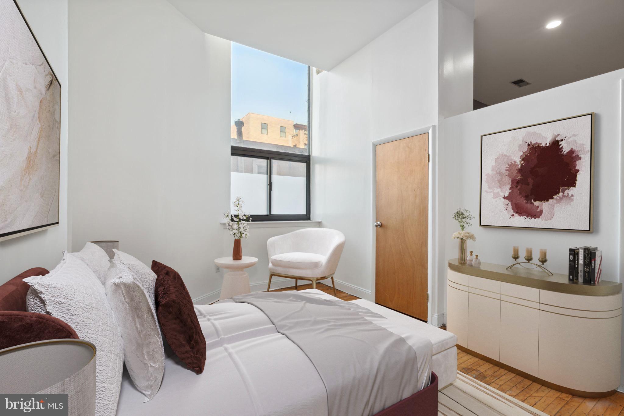 315 ARCH STREET Unit: 206