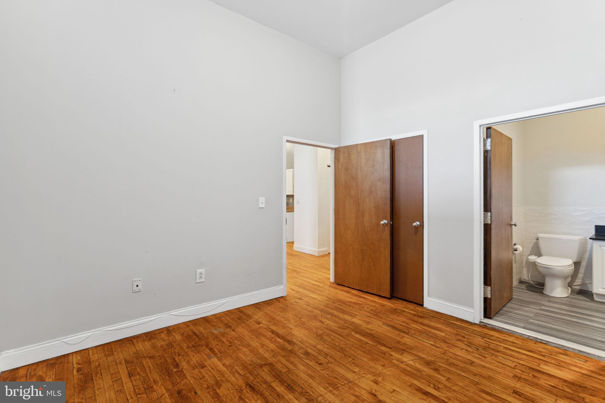 315 ARCH STREET Unit: 206