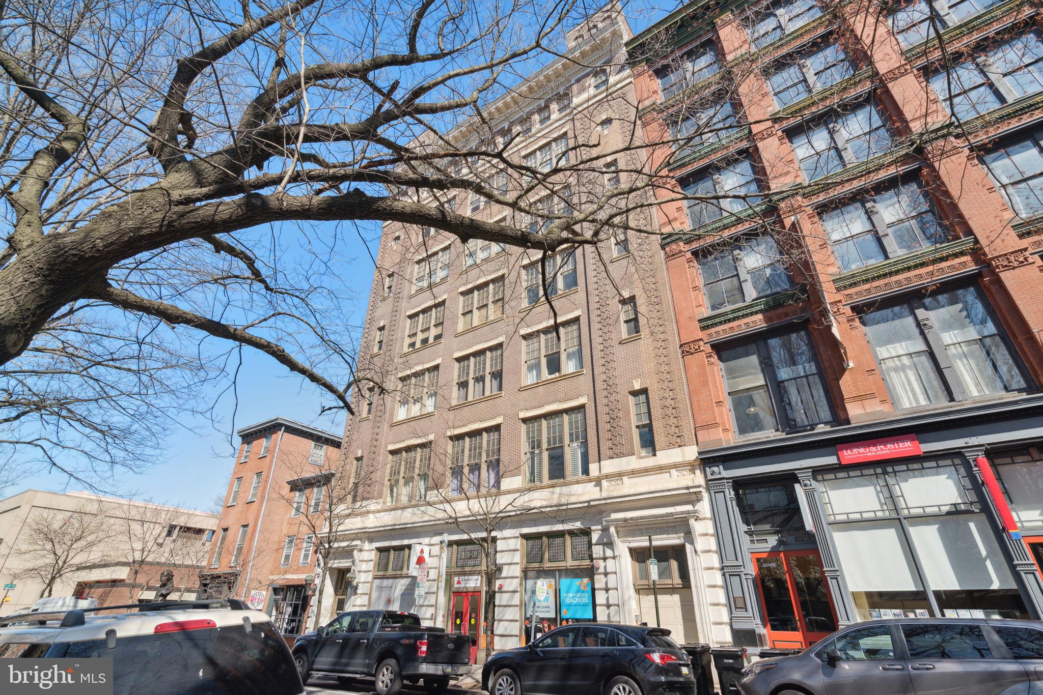 315 ARCH STREET Unit: 206