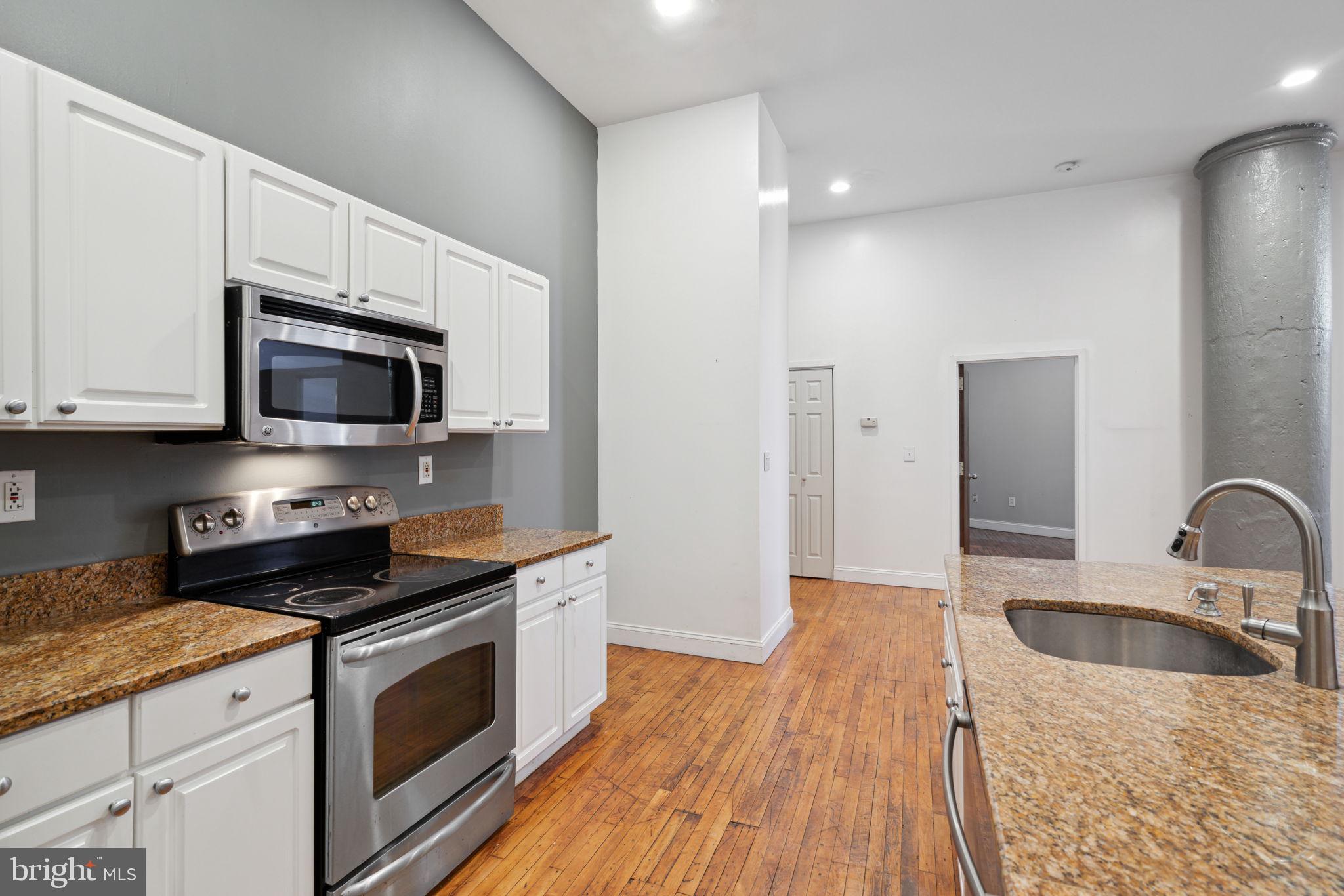 315 ARCH STREET Unit: 206