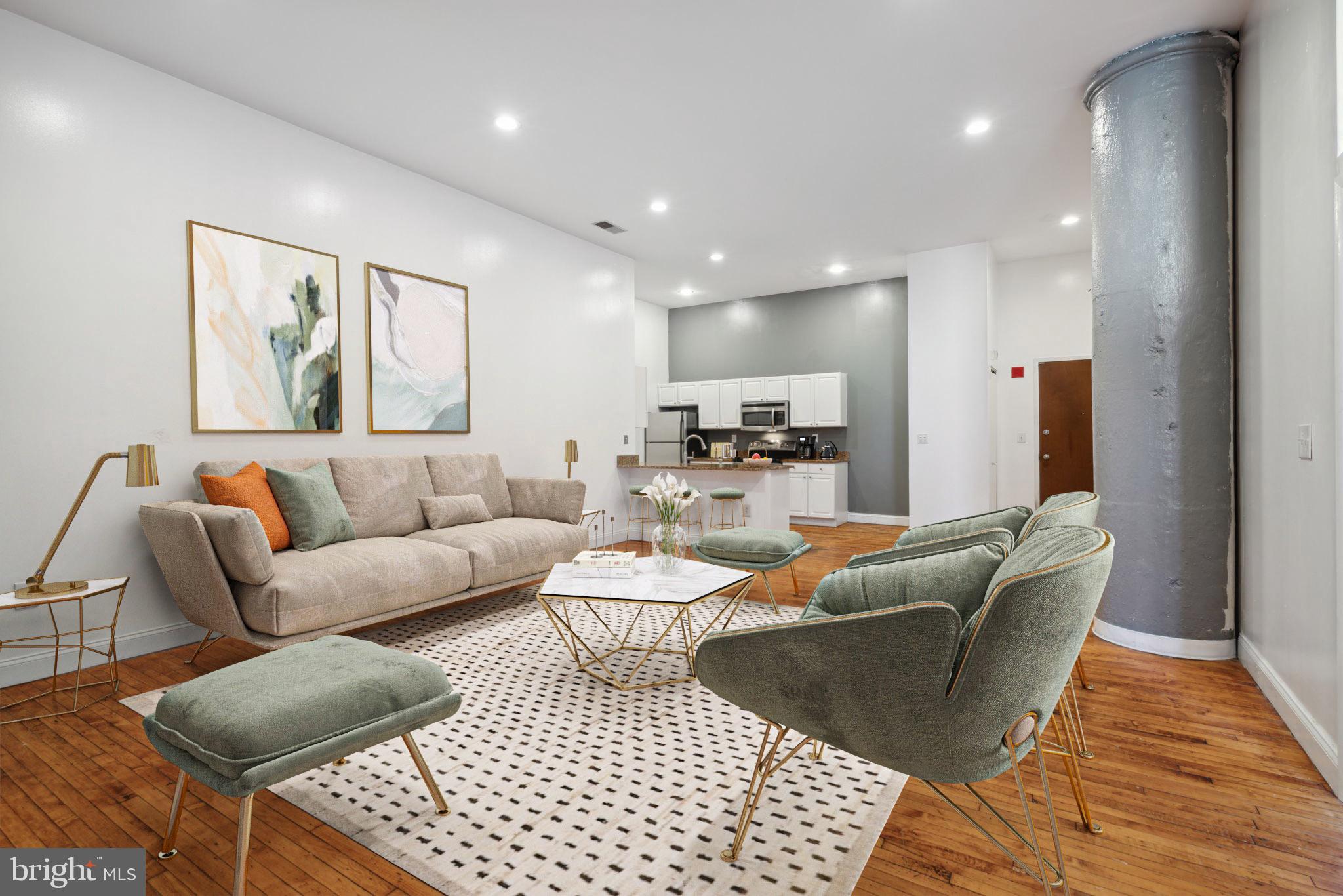 315 ARCH STREET Unit: 206