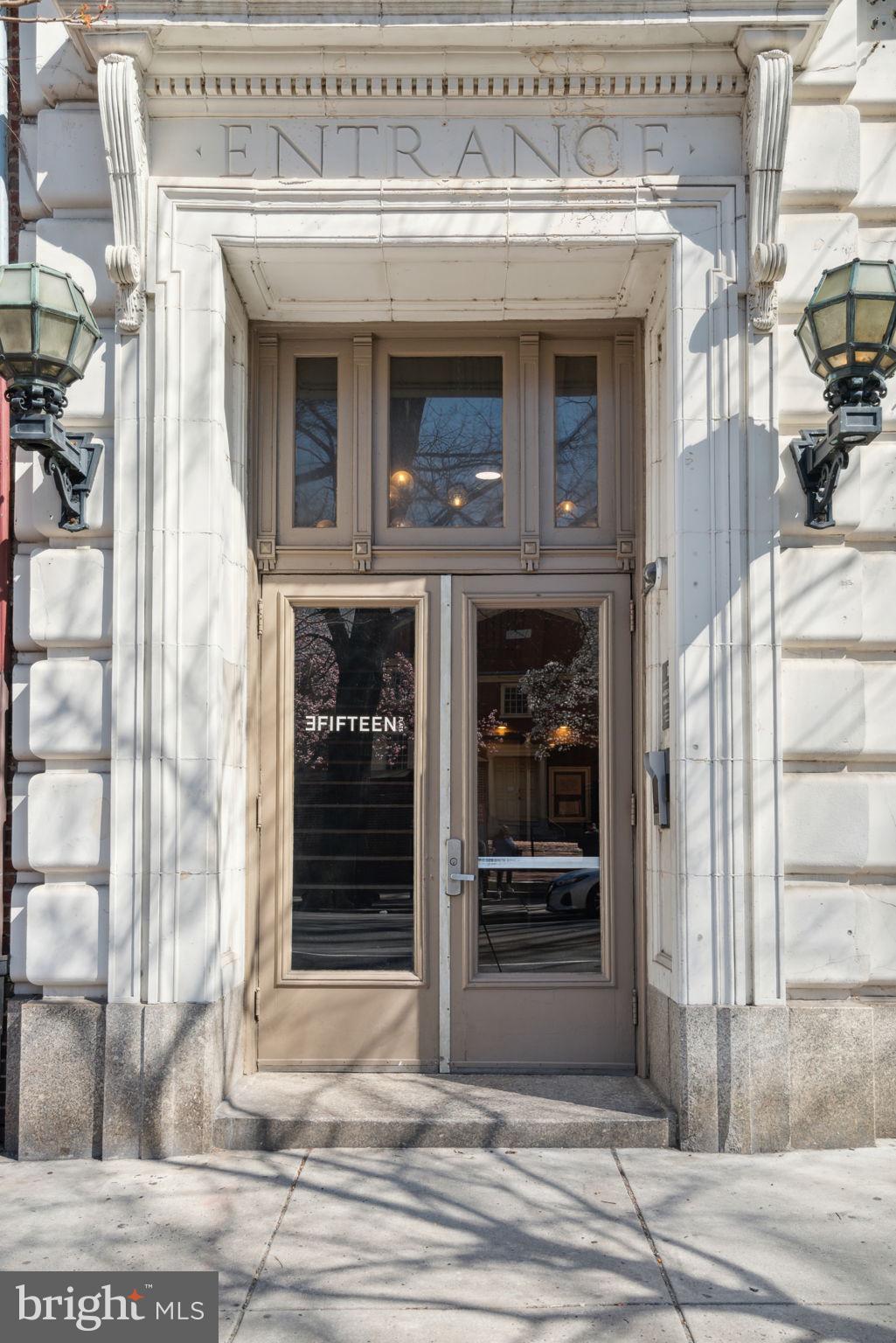 315 ARCH STREET Unit: 206