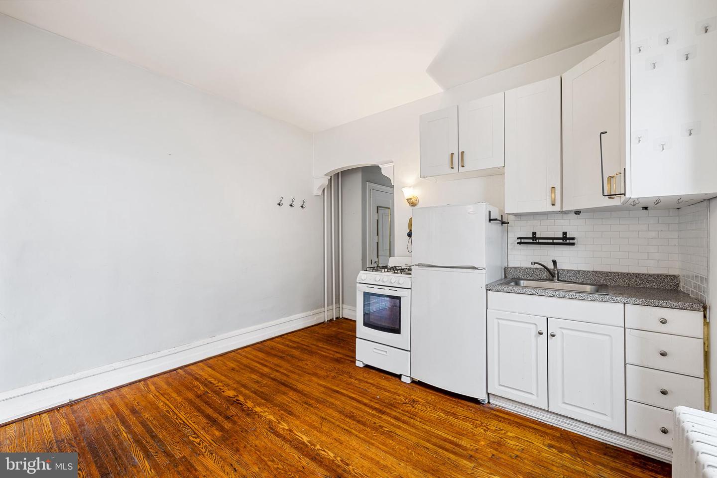 876 N 23RD STREET