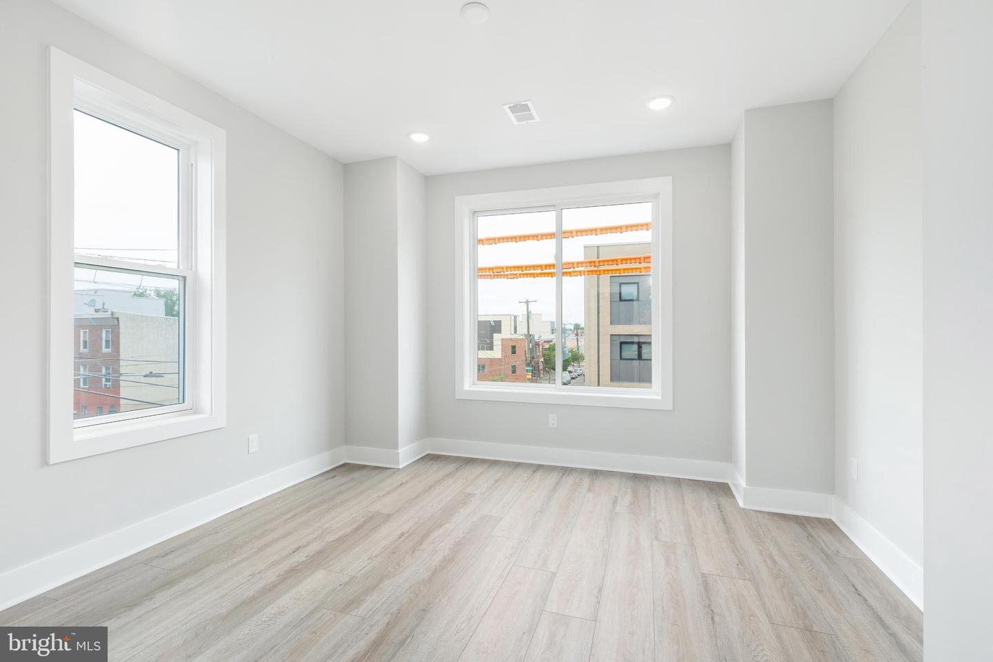 2000 E Huntingdon STREET Unit: 3