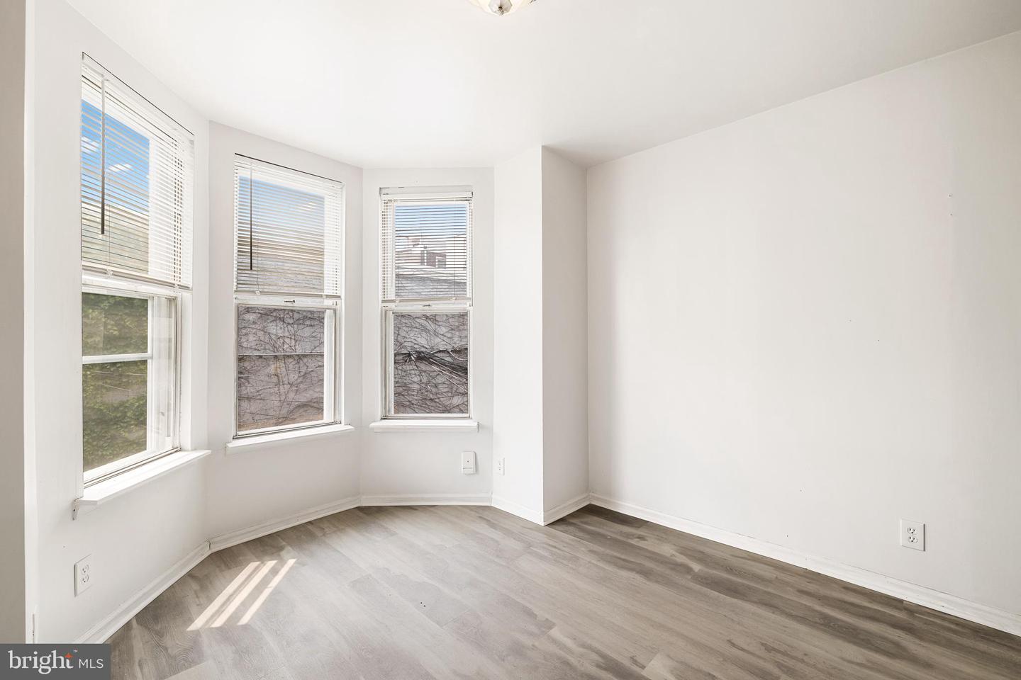2532 POPLAR STREET Unit: 2