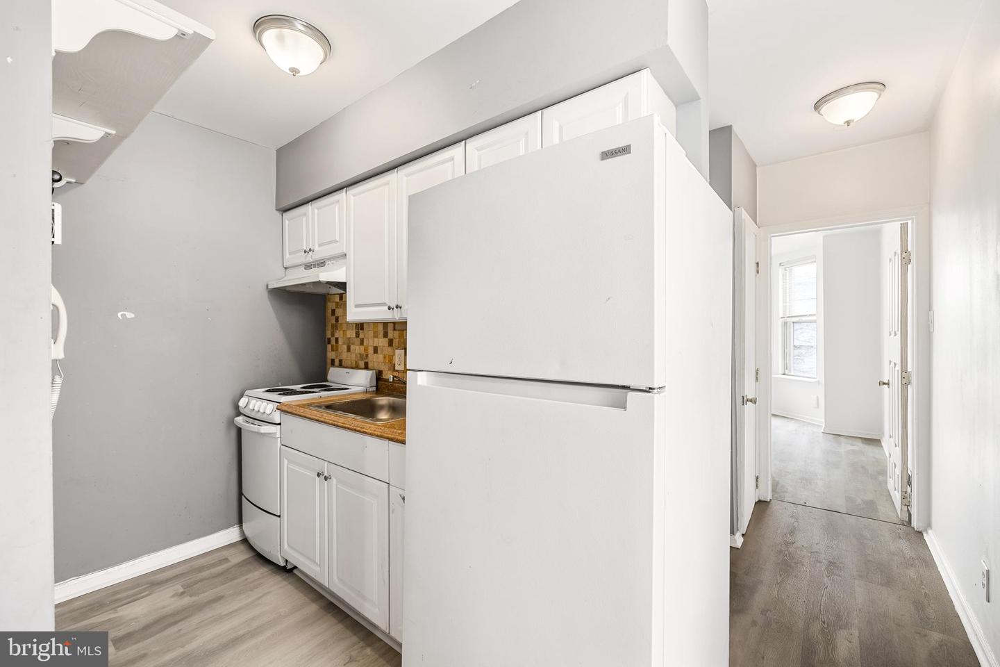 2532 POPLAR STREET Unit: 2