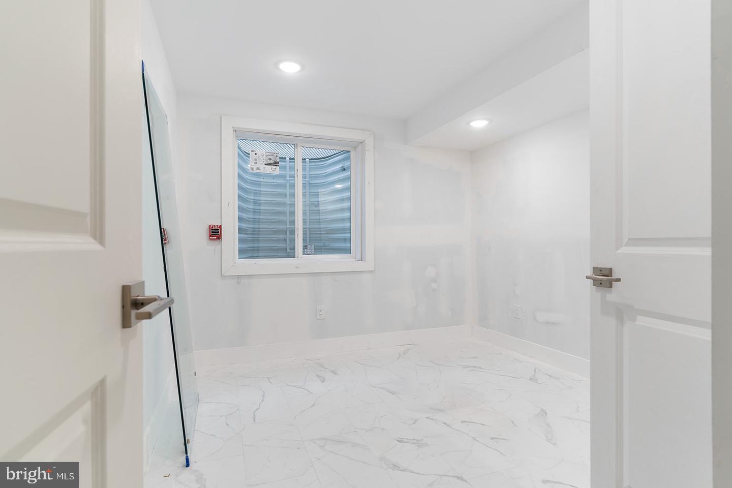 2100 N Hancock STREET Unit: 2