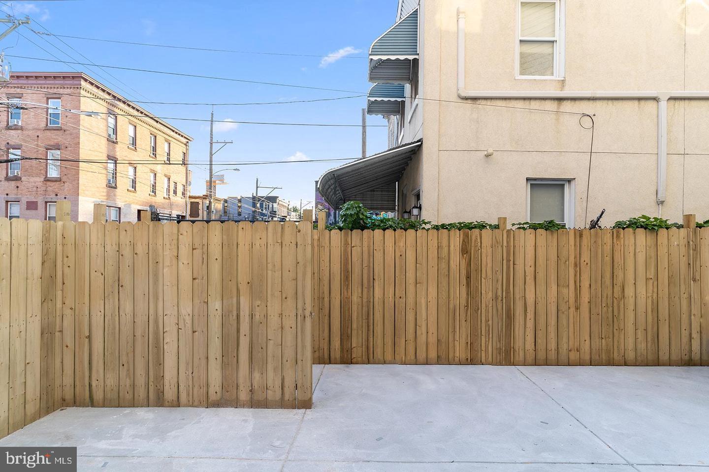 2100 N Hancock STREET Unit: 2