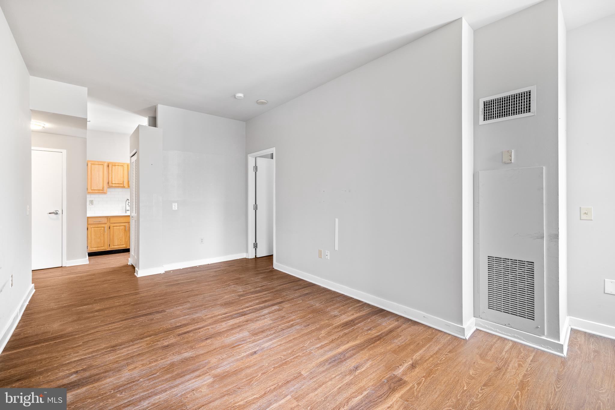 1530 CHESTNUT STREET Unit: 709