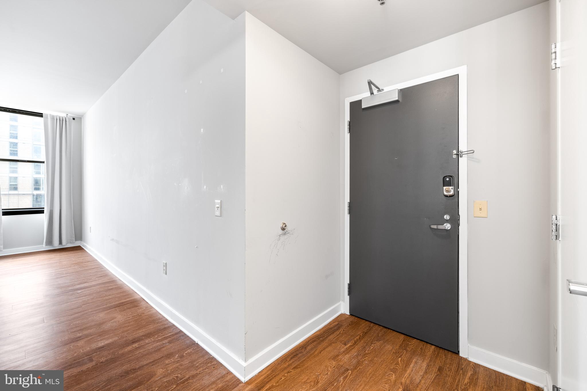 1530 CHESTNUT STREET Unit: 709