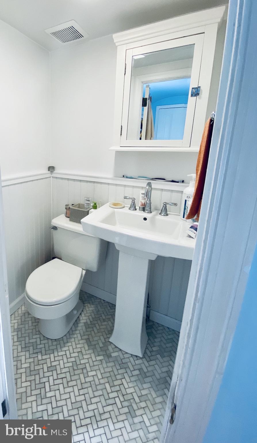 2410 Delancey STREET