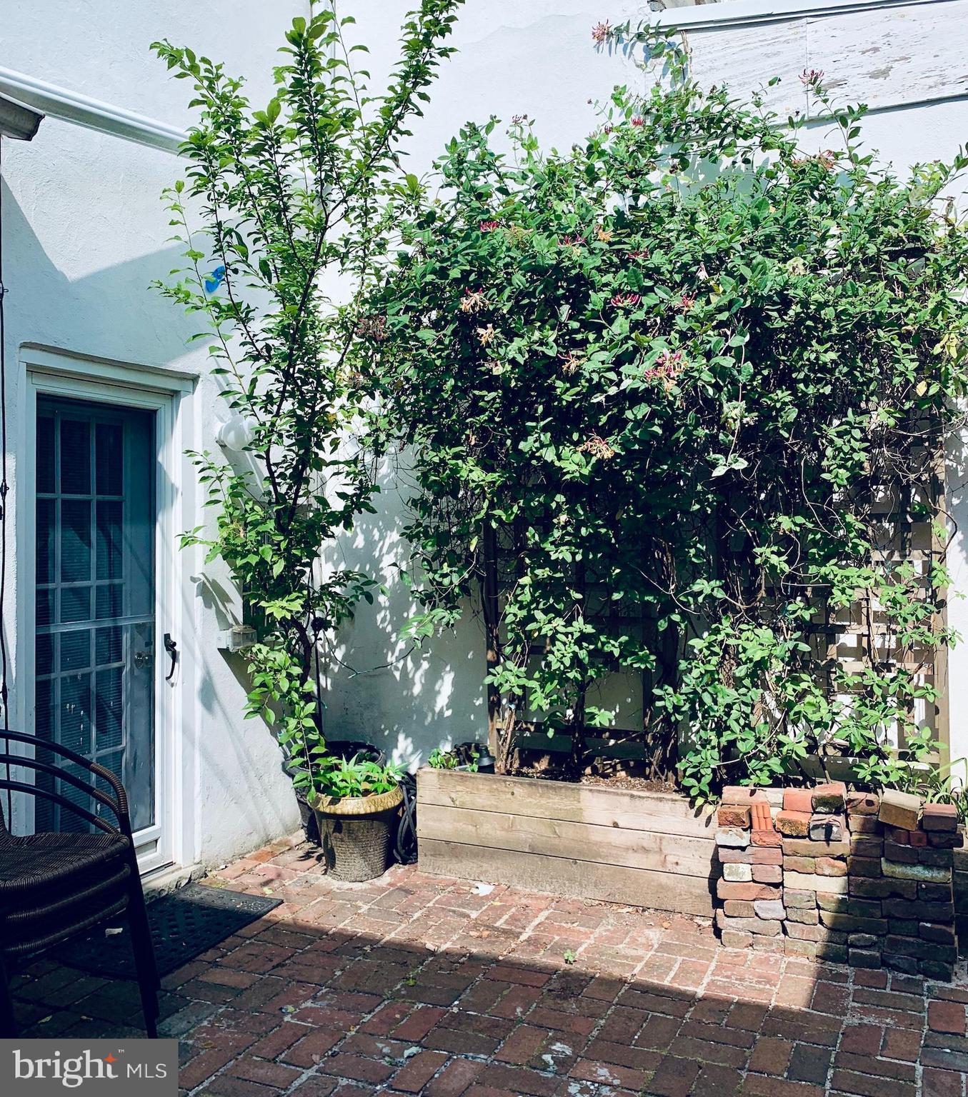 2410 Delancey STREET